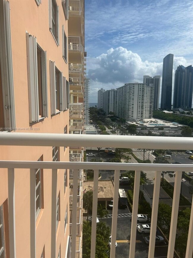 Building Photo - 251 174th St