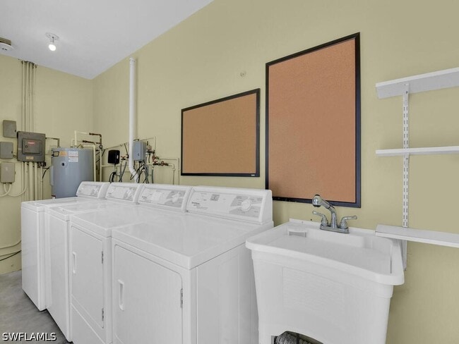 Building Photo - 473 12th Ave S