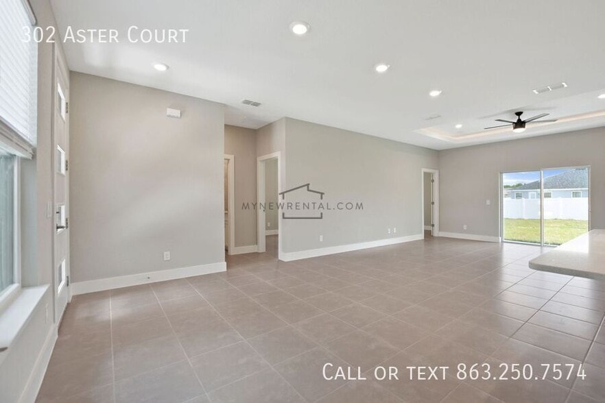 Building Photo - 302 W Aster Ct