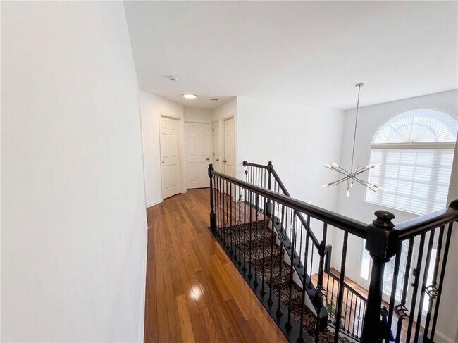 Building Photo - 3530 Waters Cove Way