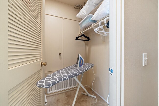 Building Photo - 78200 Cortez Ln