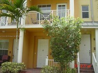 Building Photo - 358 SW 14th Ave