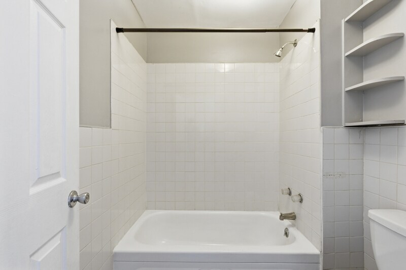 Building Photo - 546 N Fulton Ave