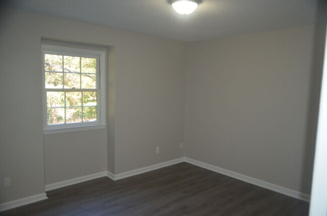 Building Photo - 2-Bed, 1.5-Bath Home for Rent – Winston-Salem, NC