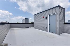 Building Photo - 2516 N 6th St