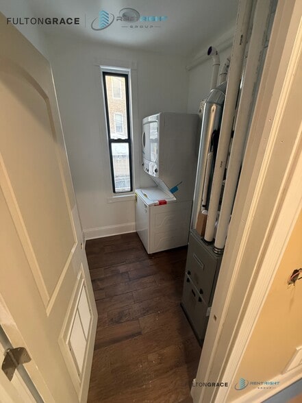 Building Photo - 1324 N Bosworth Ave