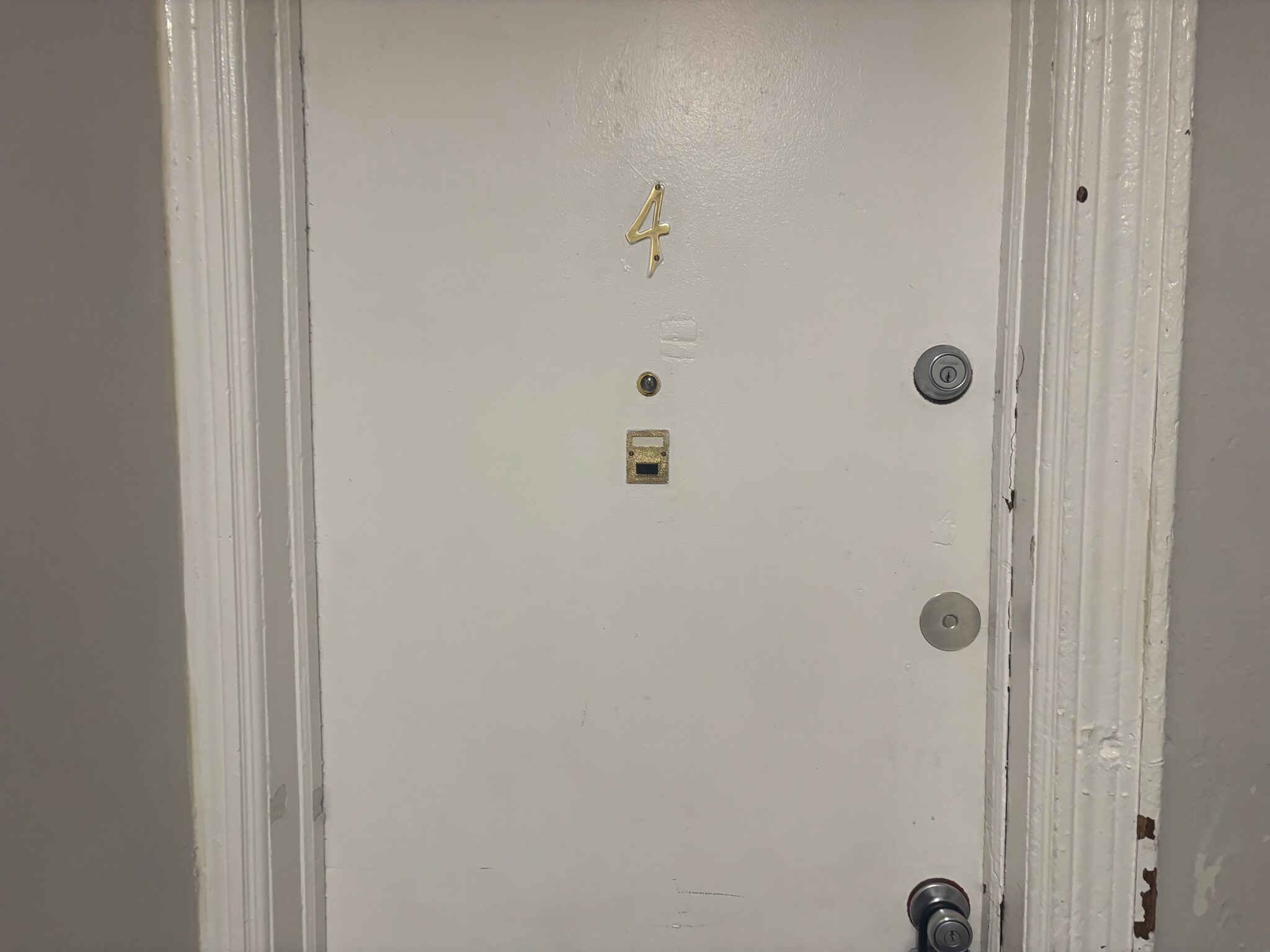 Building Photo - 220 51st St