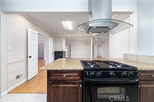 Building Photo - 1929 Wellesley Rd