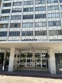 Building Photo - 215 Piedmont Ave NE