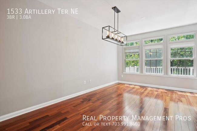 Building Photo - 1533 Artillery Terrace NE