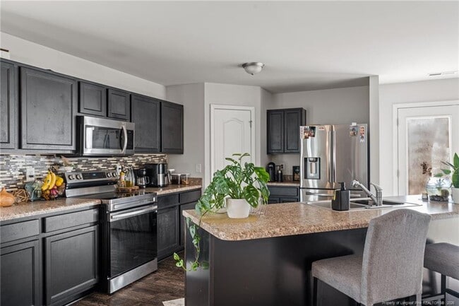 Building Photo - 287 Hallow Oak St