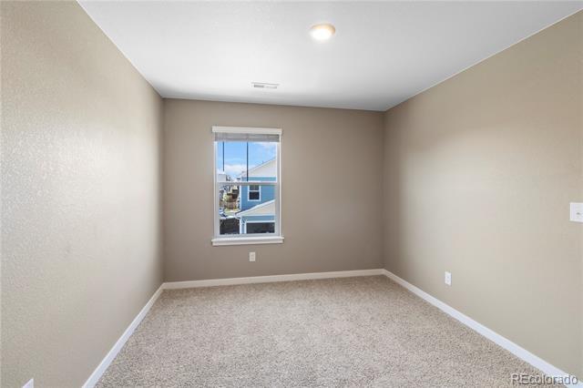 Building Photo - 827 Quatar St