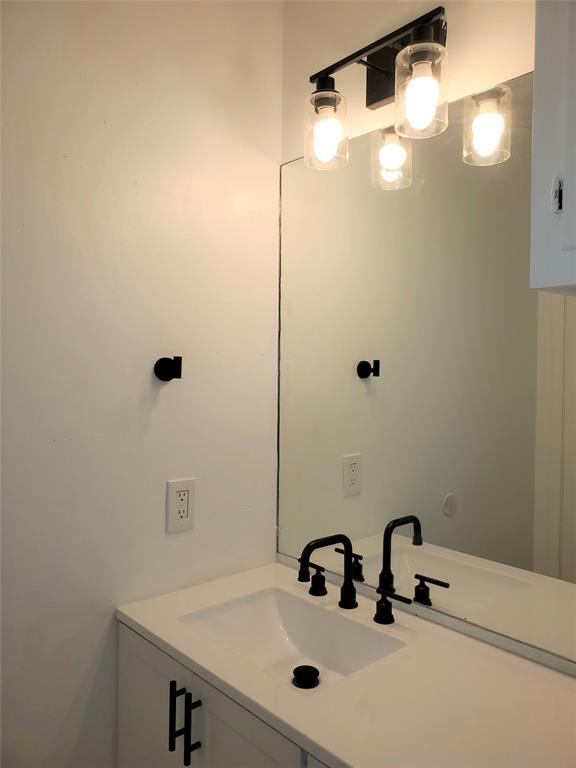 Building Photo - 2508 Howellwood Way