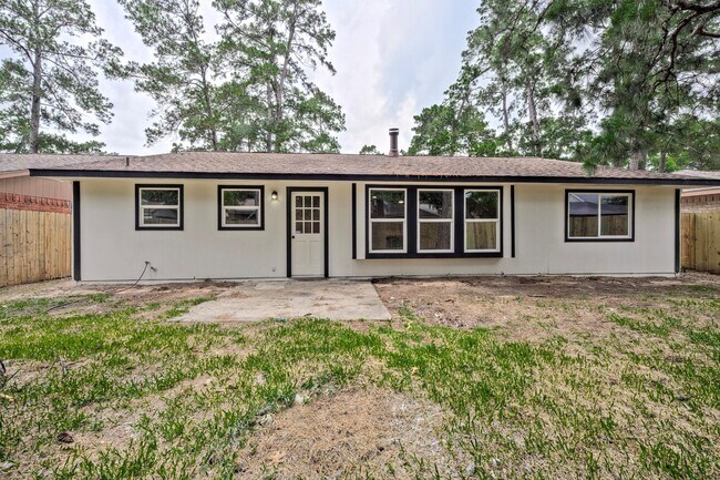 Building Photo - 4926 Adonis Dr