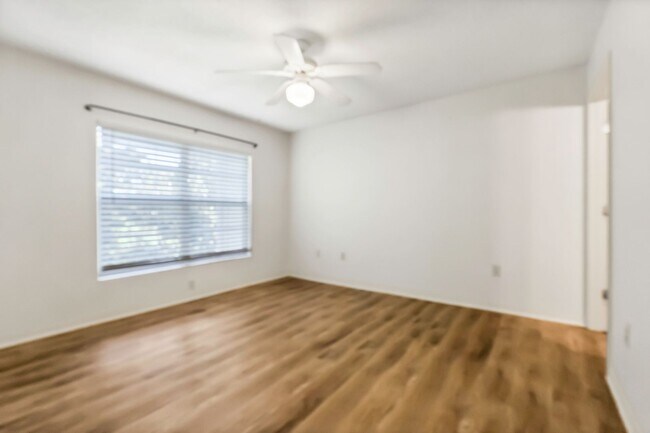 Building Photo - 4276 Calinda Ln