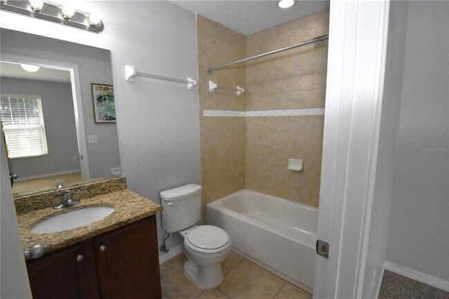 Building Photo - 4663 SW 48th Dr