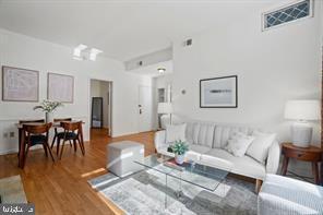 Building Photo - 2007 O St NW