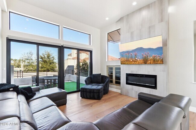 Building Photo - 8989 N Gainey Center Dr