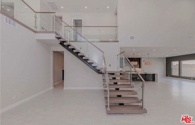 Building Photo - 20537 Overlook Ct