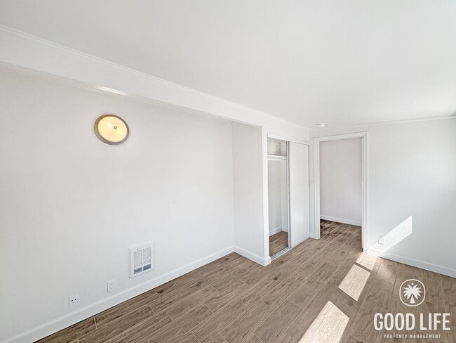 Building Photo - N Citrus Ave