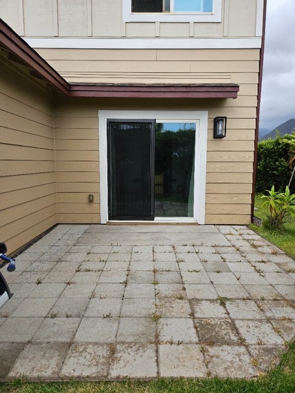 Building Photo - 200 Alake St
