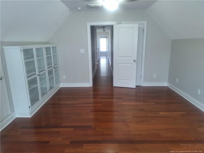 Building Photo - 2083 Broadman Ave