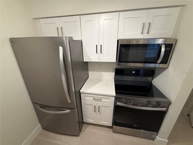 Building Photo - 3455 Countryside Blvd