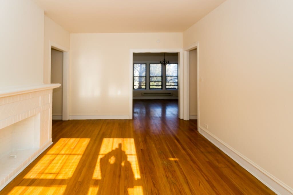 Building Photo - 1312 Oak Ave