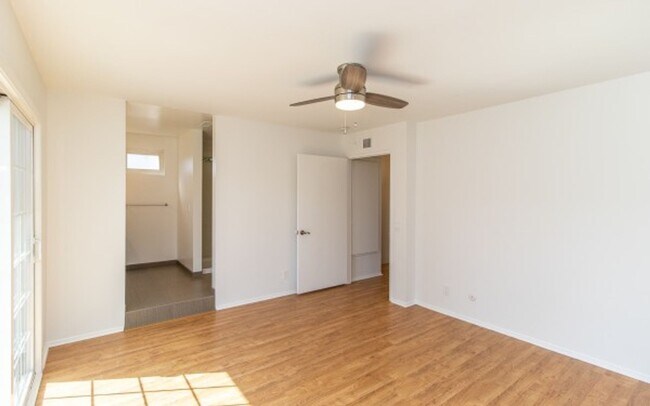 Building Photo - Beautiful 3+ bedroom Encinitas Townhouse!