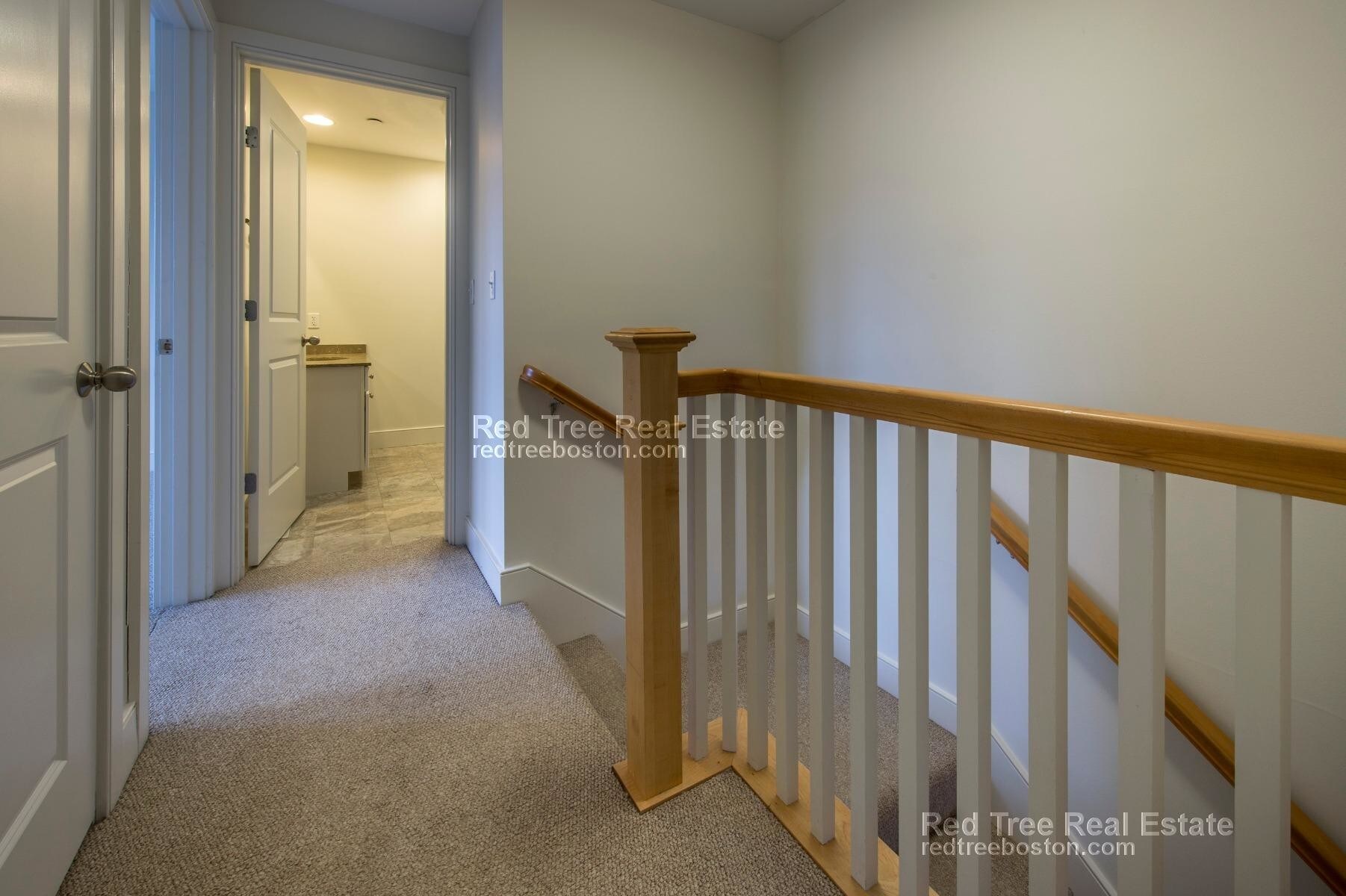 Building Photo - 110 Second St. Unit 109