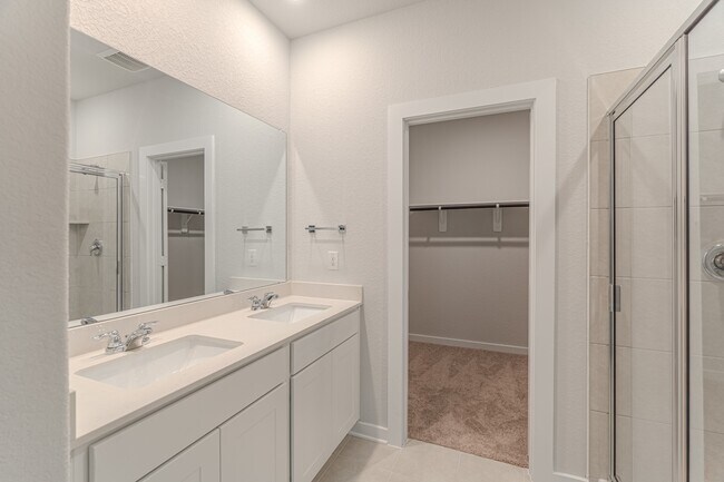 Building Photo - 8570 Blueberry Ash St