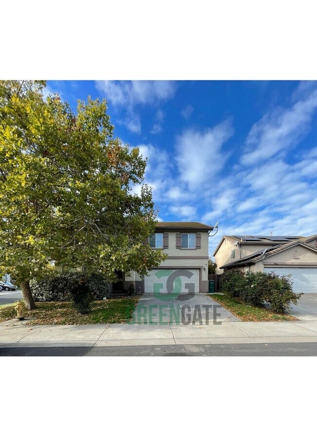 Building Photo - Two story 4 bedroom, 2.5 bath home in Stockton! AVAILABLE NOW!!