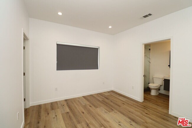Building Photo - 4601 Pickford St