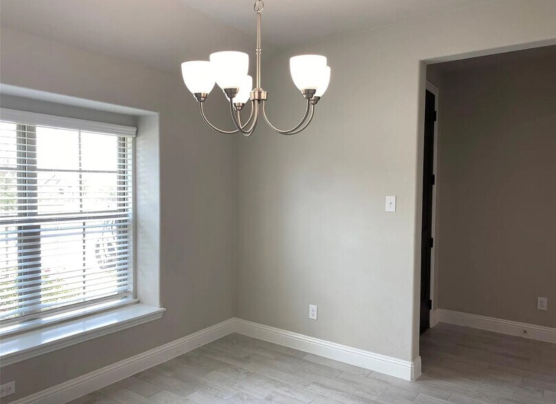 Building Photo - 4126 Perch Dr