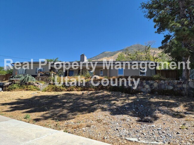 Building Photo - Lower Price! Large Cedar Hills home