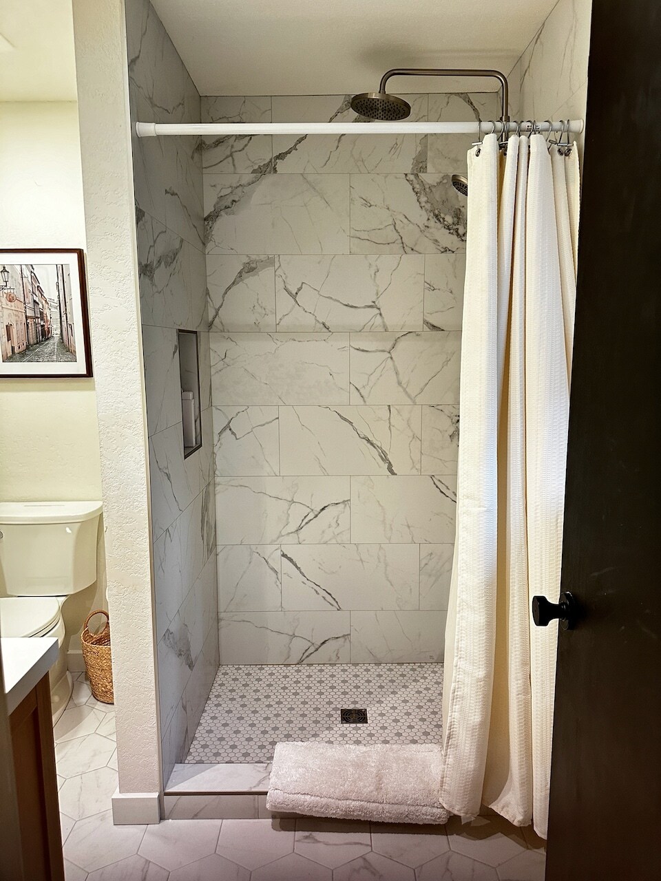 Primary bathroom - 128 Mallard Loop