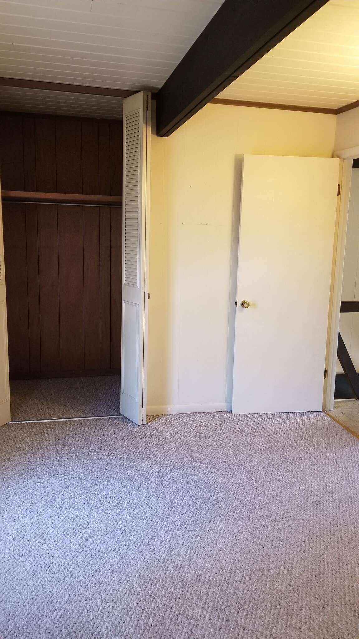 Building Photo - 2772 University Ave