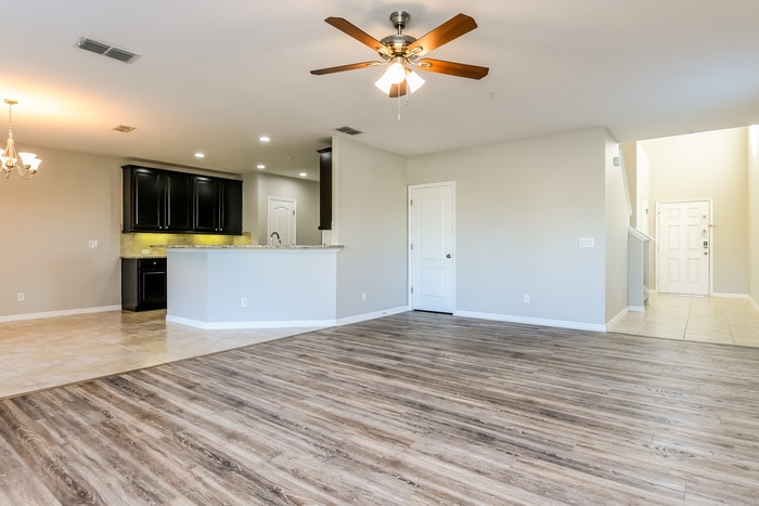 Building Photo - 226 White Dogwood Ln