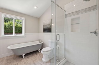 Building Photo - 3260 Rohrer Dr