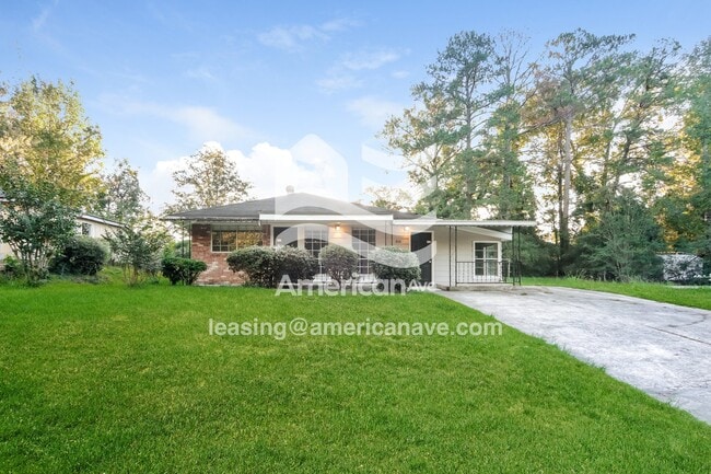 Primary Photo - 3110 Urban Ave