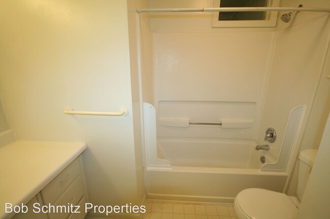 Building Photo - 4 br, 2 bath House - 1012 Norwood Avenue