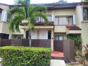 Building Photo - 9843 SW 138th Ave