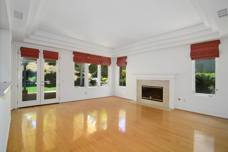Building Photo - 25339 Prado De Los Arboles