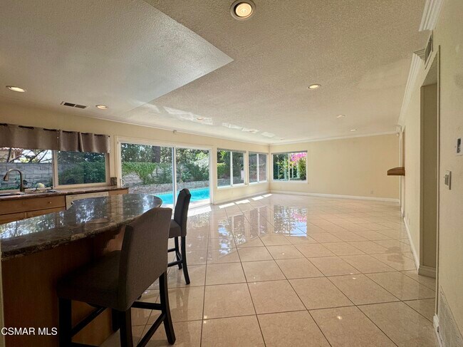 Building Photo - 3362 Blue Ridge Ct