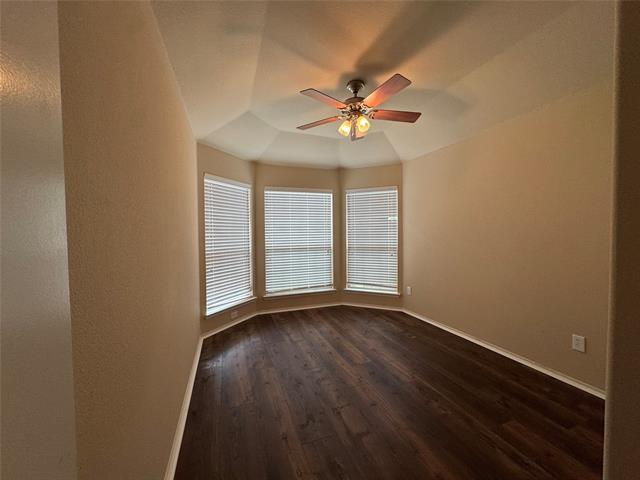 Building Photo - 9709 Straightaway Dr