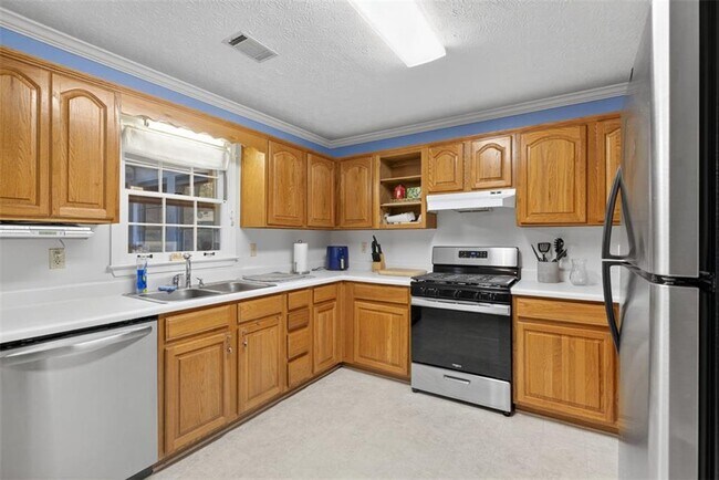 Building Photo - 2222 Amber Creek Trail