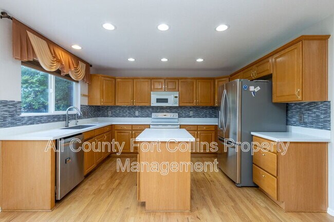 Building Photo - 1315 Nassau Way