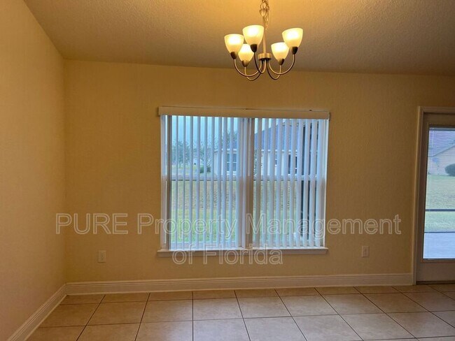 Building Photo - 9883 SW 55th Ave Rd