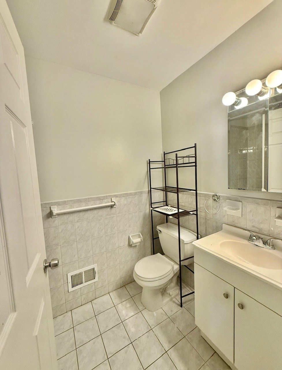 Building Photo - 252 Passaic Ave