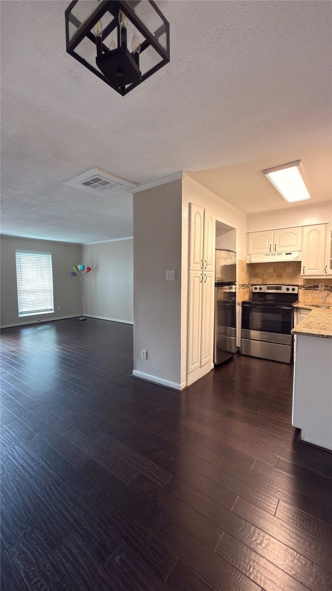 Building Photo - 2689 Marilee Ln